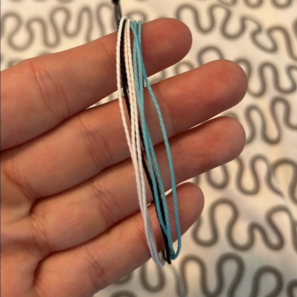 Multiple adjustable bracelets - Picture 3 of 10